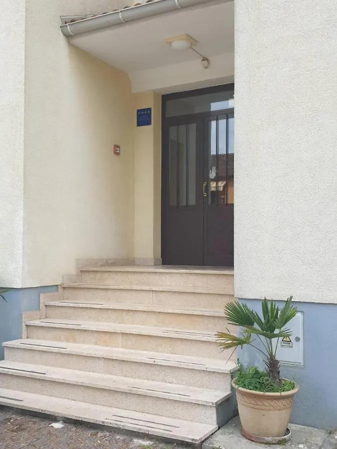 Apartment Lara Rovinj 0*,  Croatia